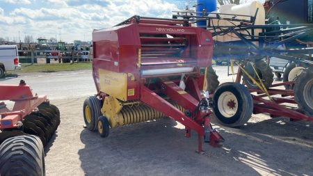 New Holland 848 Fastnet Round Baler