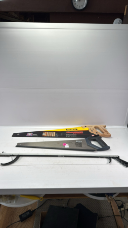(2) Wood Hand Saws & Grabber Tool