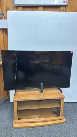 Samsung 43in Television with Remote