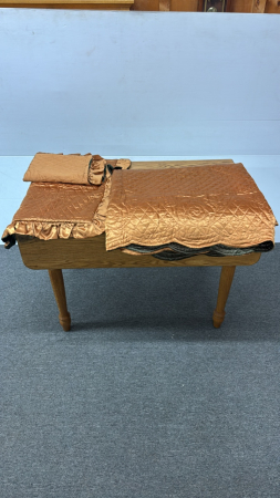 Satin Bed Spread w/2 Pillow Shams