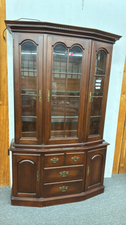 Roxton 2 Piece Buffet Hutch with Light