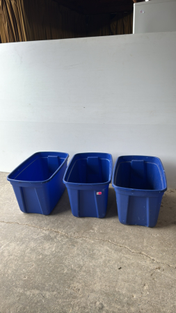 (3) Poly Totes