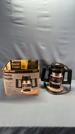 Black & Decker 8 AMP. Router