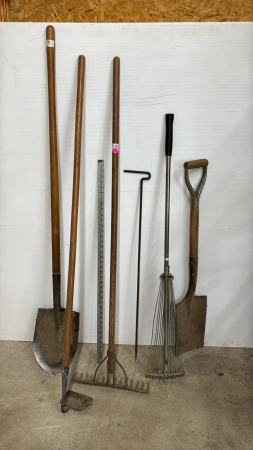 Garden Tool Lot