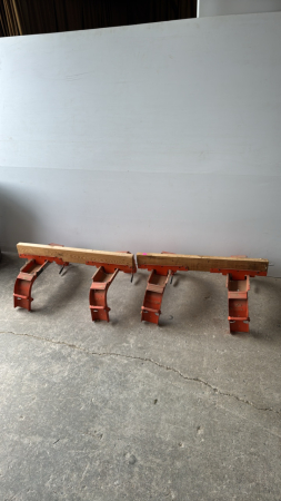 Pair of Metal Saw Horse Brackets