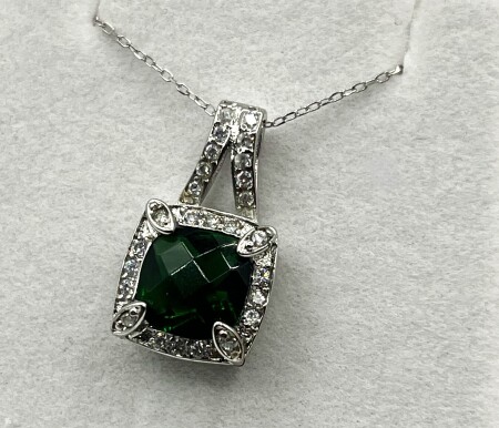 Synthetic Emerald fashion Jewellery Pendant
