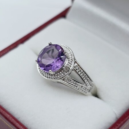 Sterling Silver Natural Amethyst with Diamond Ring
