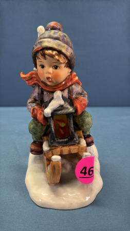 Goebel Figurine "Ride into Christmas" No 396