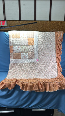 Bedspread with Skirt