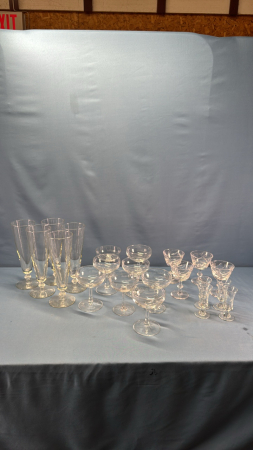 Quantity of Stemware