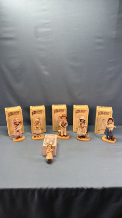 (5) Jan Hagara Figurines