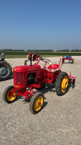 MASSEY HARRIS PONY GAS TRACTOR