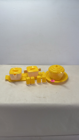(2) Pair of Salt & Peppers & Jam Dish
