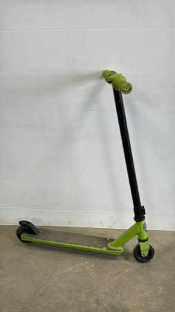 Shaun Whyte Supply Co Kids Scooter