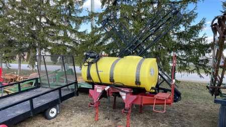 Demco 500Gal. 3pth Sprayer w/60ft Boom