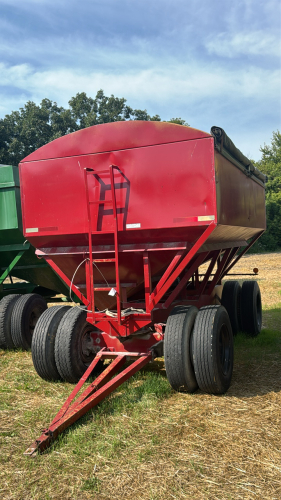 DERYNCK 500BU GRAVITY WAGON