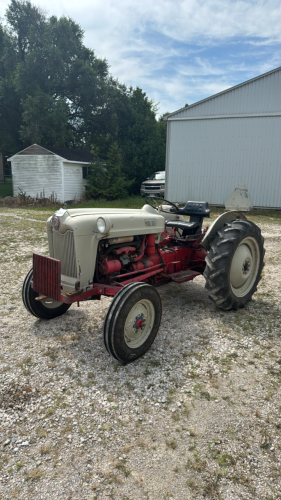 1953 FORD JUBILEE NAA GAS TRACTOR