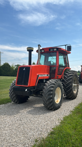 ALLIS CHALMERS 8070 DIESEL TRACTOR (SEE NOTE)
