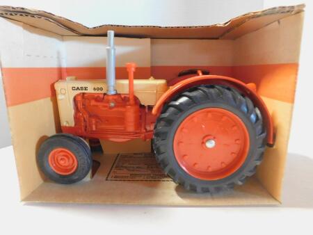 1/16 Ertl Case 600, 1986