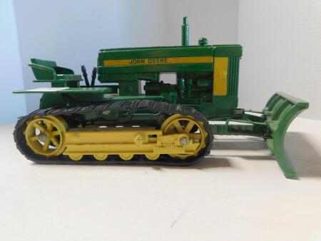 1/16 JD Crawler w/Blade