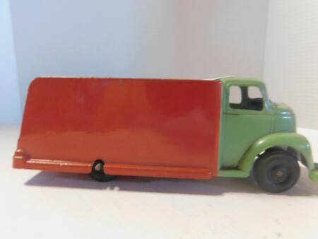 Bed Truck made by Slik
