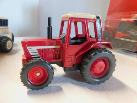 1/64 CIH Quadtrac, Big Bud 4WD, IH 86 & F12
