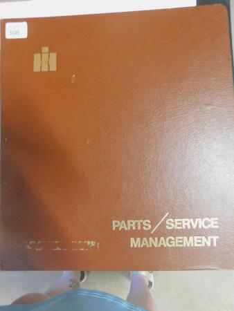3 IH FE Dealer Management Binders