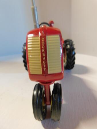 1/16 Cockshutt 20 Tractor, National Toy Museum Edn