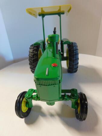 1/16 JD 4010 Tractor, 1993 Toy Farmer Edn