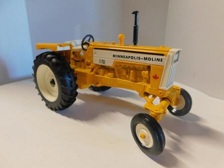 1/16 1998 MM G750 Tractor, Canada Farm Show Edn