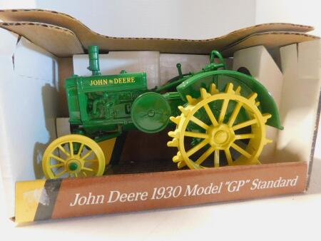 1/16 JD 1930 "GP" Standard, NIB