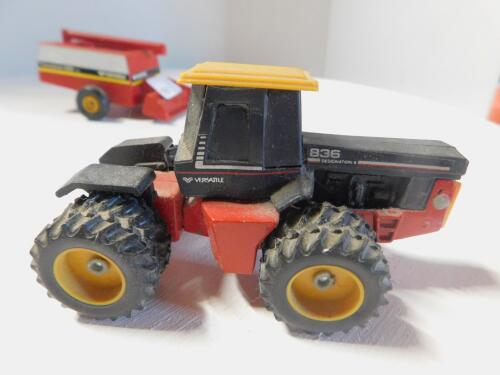 1/64 Versatile 836 4WD & Trans Axial Combine