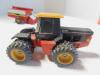 1/64 Versatile 836 4WD & Trans Axial Combine