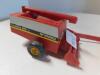 1/64 Versatile 836 4WD & Trans Axial Combine - 5