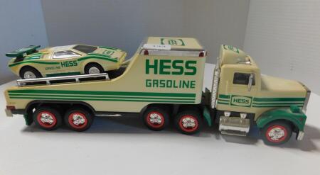 Hess Lamborghini Hauler w/Car