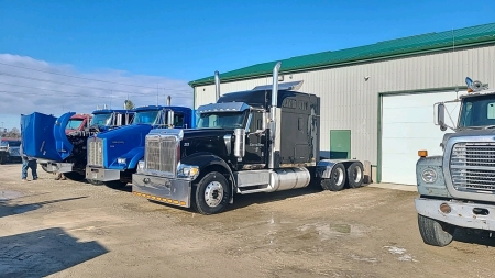 2007 International 9900 Tandem