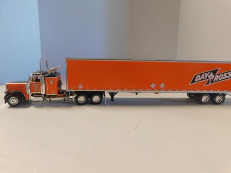 1/64 DCP Day & Ross Pete 379 w/Tandem Axle 53'
