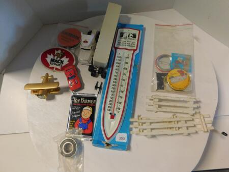 1/64 Big Bud Semi, Fence, Adv Buttons, Memorabilia