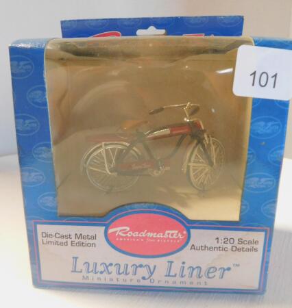 1/20 Roadmaster Luxury Liner, 1940's Bike