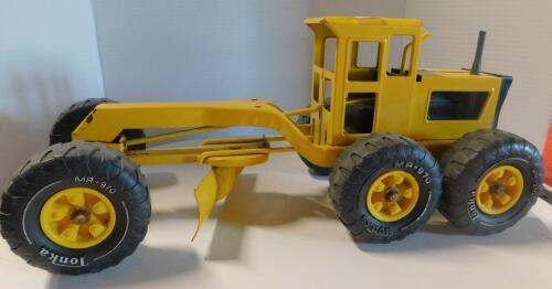 Big scale Tonka Grader, yellow