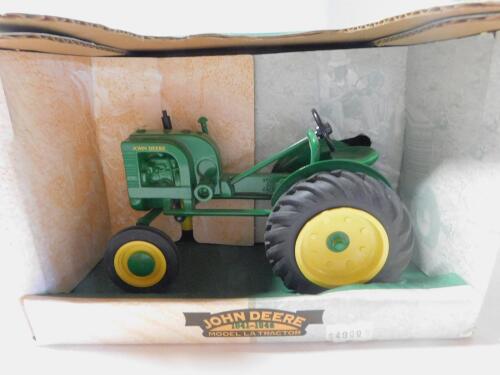 1/16 SpecCast JD LA, Good cond. Boxed