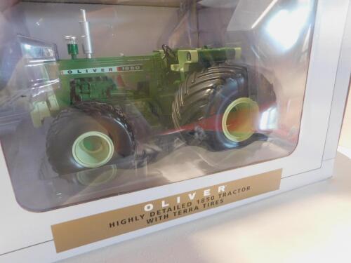 1/16 SpecCast Oliver Tractor, Terra Tires
