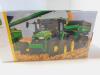 1/32 JD 8R 370, JD T-shirt (M) & Ball Cap - 8