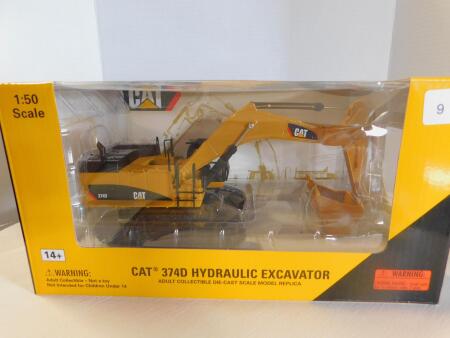 1/50 Norscot Cat 374D Hydraulic Excavator
