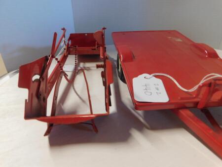 1/16 Lot of 2 Tru-Scale Loader & Tilt Trailer