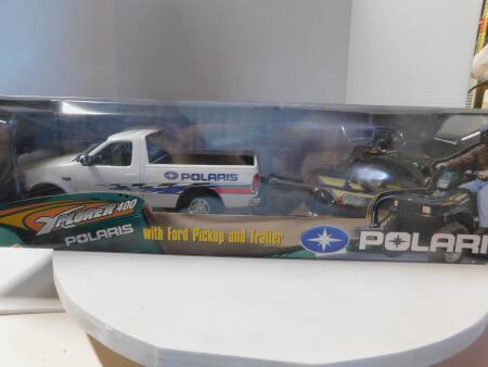 1/18 Ertl Ford Pick Up &Trailer
