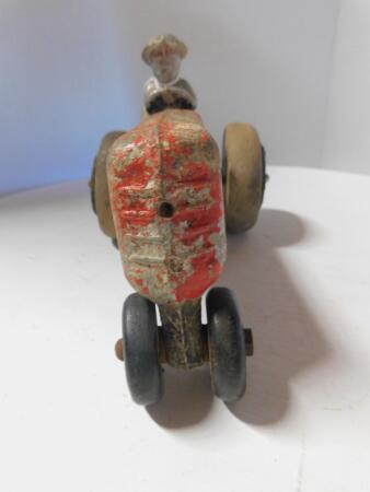 1/16 E.R. Roach Red Oliver Tractor
