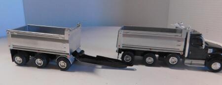 1/64 Custom Western Star Dump w/Pup