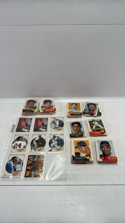 Approx. (274) Topps Baseball Archives