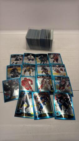 Approx. (225) Topps Chrome 2001/2002 Assort. Cards